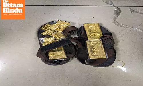Chadian national held at Mumbai airport with gold worth Rs 3.86 cr hidden in slippers
