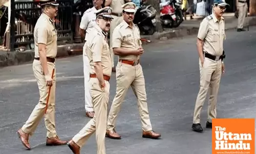 Mumbai Airport and Taj Hotel Receive Bomb Threat Citing Afzal Guru; Security on High Alert