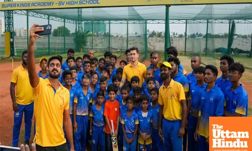 IPL 2025: CSKs Noor Ahmed, Vijay Shankar give tips to academy kids in Vanagaram, Chennai