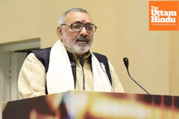No politics in Tharoors inclusion, Cong has internal issues, says Giriraj Singh No politics in Tharoors inclusion, Cong has internal issues, says Giriraj Singh