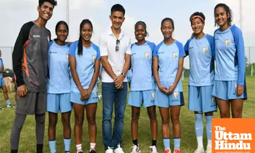 Sunil Chhetri visits womens national camp in Bengaluru ahead of international friendlies