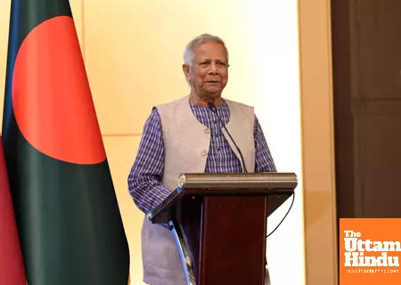 41 Australian lawmakers write to Yunus, urge clear election roadmap in Bangladesh