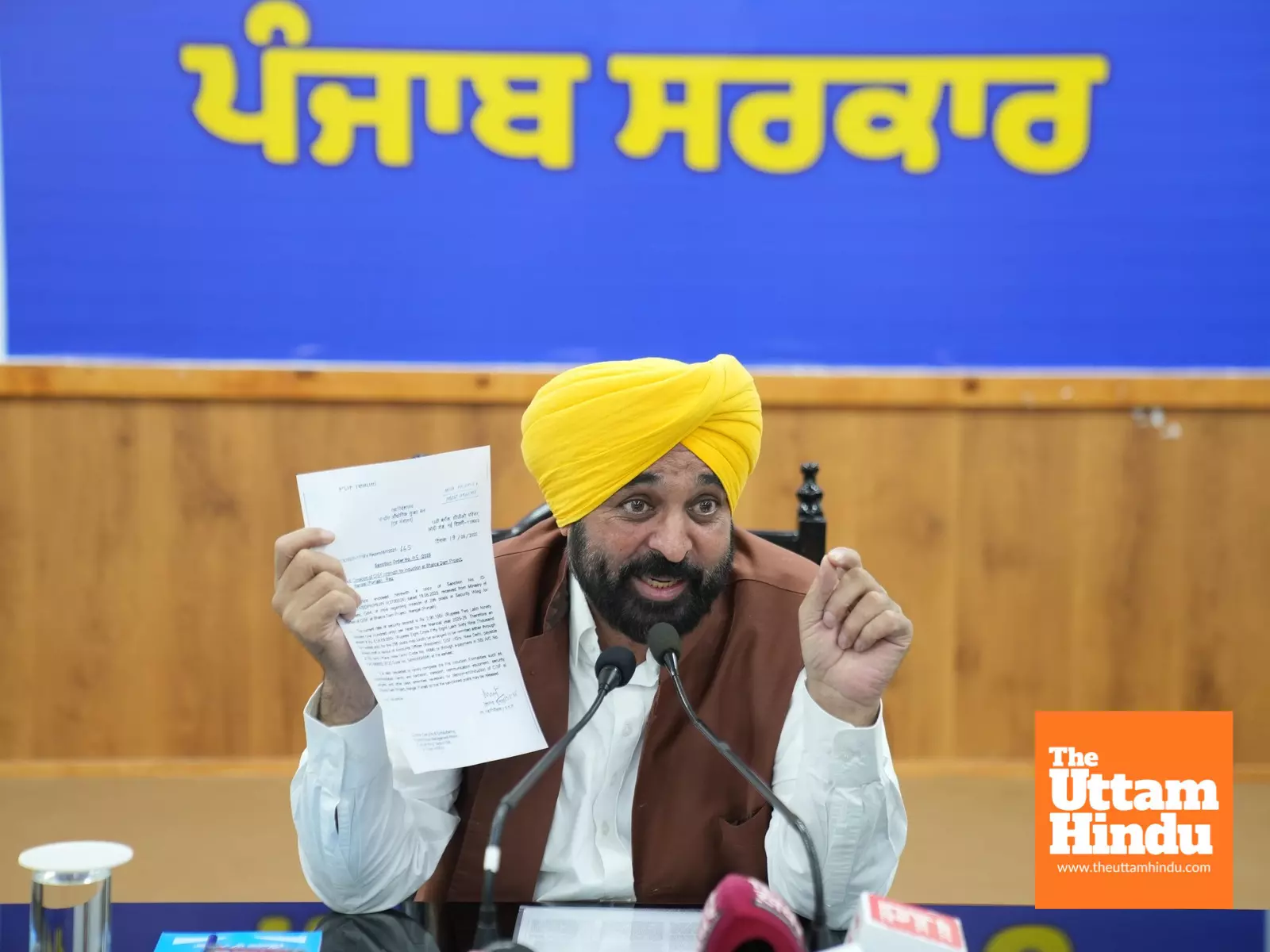 Punjab Will Not Pay to Be Robbed: CM Mann Slams Centre’s Move to Deploy CISF at Bhakra Dam Punjab Will Not Pay to Be Robbed: CM Mann Slams Centre’s Move to Deploy CISF at Bhakra Dam
