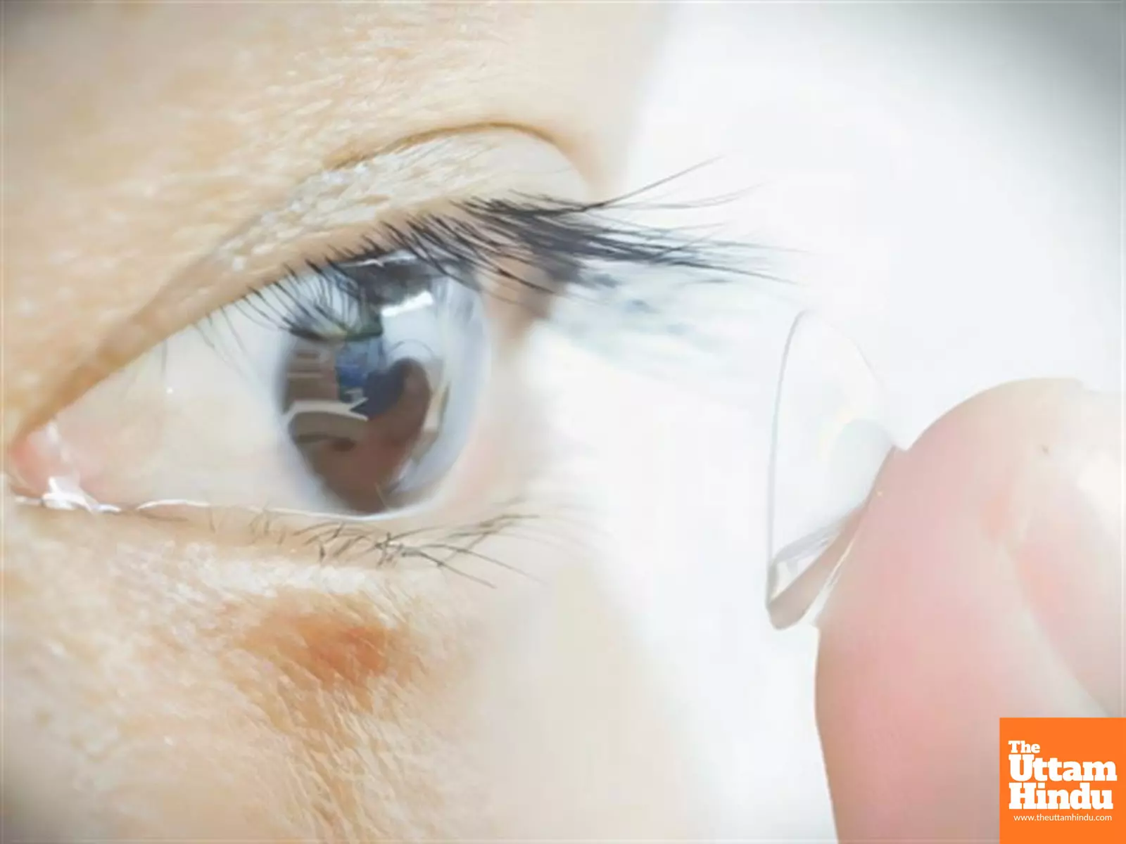 Scientists develop contact lenses that let humans see near-infrared light Scientists develop contact lenses that let humans see near-infrared light