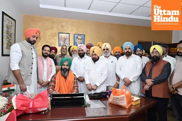 Dr. Tejpal Singh Gill Takes Charge as Chairman of PUNGRAIN Dr. Tejpal Singh Gill Takes Charge as Chairman of PUNGRAIN