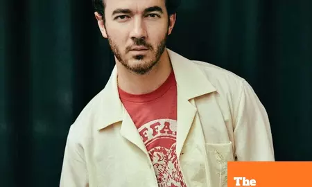 Kevin Jonas is seeing therapist to cope with professional life