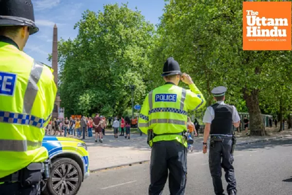 UK: 50 injured as car rams into crowd in Liverpool Premier League win