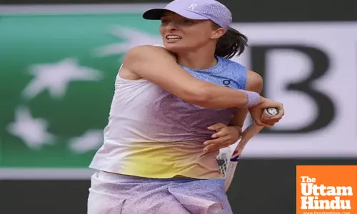 French Open: Inspired by Rafa’s presence, Swiatek begins defence with gritty win