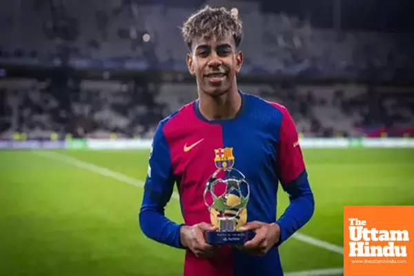 Lamine Yamal signs contract extension with FC Barcelona until 2031 Lamine Yamal signs contract extension with FC Barcelona until 2031