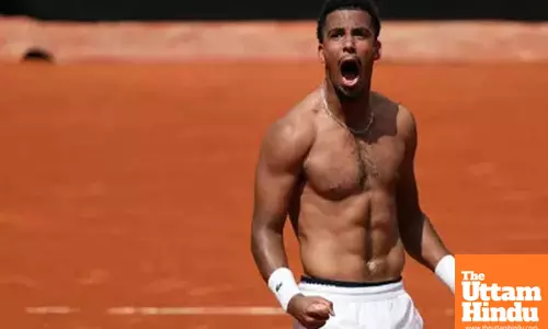 French Open: Fils defies injury to win five-set epic, Zverev advances