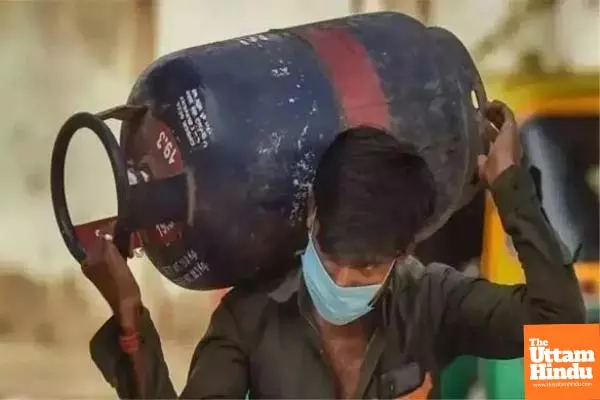 Change in LPG Prices: Cylinder Gets Rs 24 Cheaper; Know What the New Rates Are Change in LPG Prices: Cylinder Gets Rs 24 Cheaper; Know What the New Rates Are