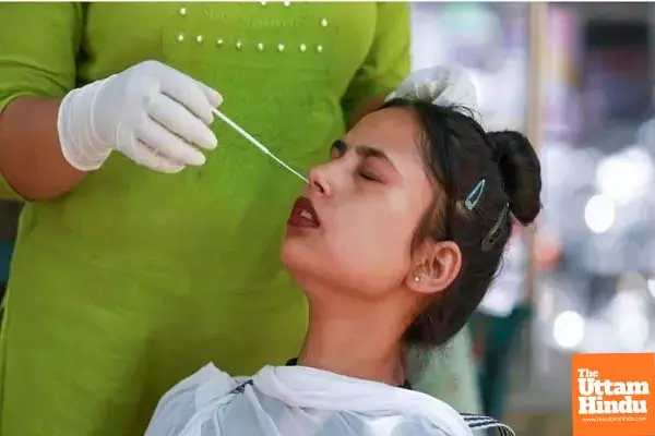 India Sees Surge in Active COVID-19 Cases, Exceeding 3,395; Government Urges Caution India Sees Surge in Active COVID-19 Cases, Exceeding 3,395; Government Urges Caution