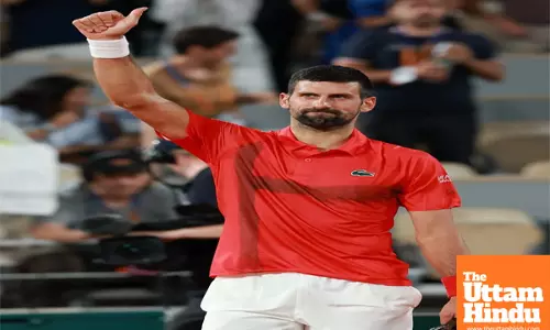 Djokovic enters fourth round with 99th match-win at Roland Garros