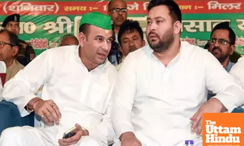 After expressing devotion to his parents, Tej Pratap now showers blessings on Tejashwi Yadav