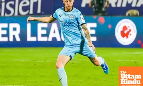 Tiri pens contract extension with Mumbai City