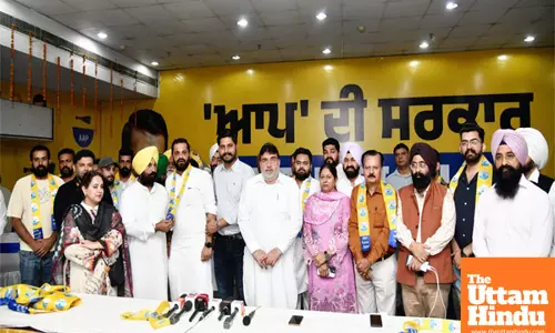 Congress Faces Setback in Ludhiana West! Several Leaders Join Aam Aadmi Party