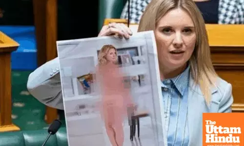 This is My Nude Photo But..., Female MP tells the truth in Parliament and Gives a Warning