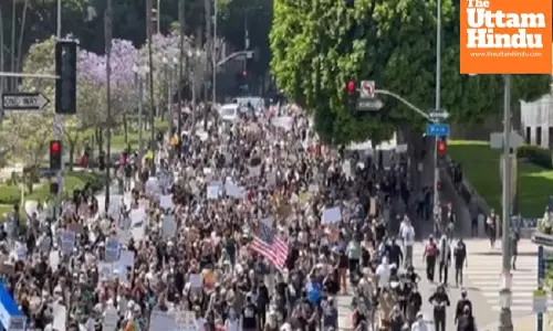 Tensions Flare in LA: Protesters Clash with National Guard Over Immigration Raids