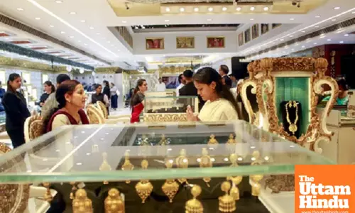 Good News for Buyers: Gold and Silver Prices Drop Significantly; Know Todays Rates