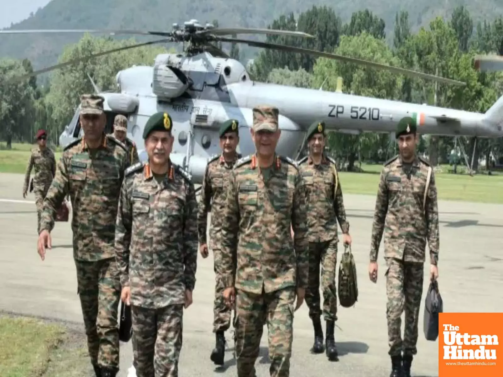 Police, Paramilitary Deploy Tight Security Grid for Amarnath Yatra Starting July 3 Police, Paramilitary Deploy Tight Security Grid for Amarnath Yatra Starting July 3