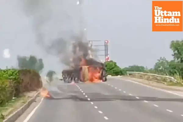 Methanol Tanker Turns Highway Into Fireball: Driver Dead, Spreads Terror Across 4 KM Stretch Methanol Tanker Turns Highway Into Fireball: Driver Dead, Spreads Terror Across 4 KM Stretch