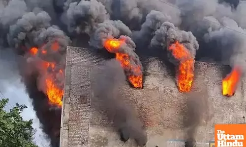 Delhis Bawana Factory Engulfed in Massive Fire, 22 Fire Tenders Rush to Scene