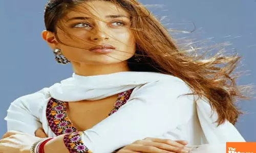 Kareena Kapoor celebrates 25 years in Bollywood, revisits special moments from ‘Refugee’