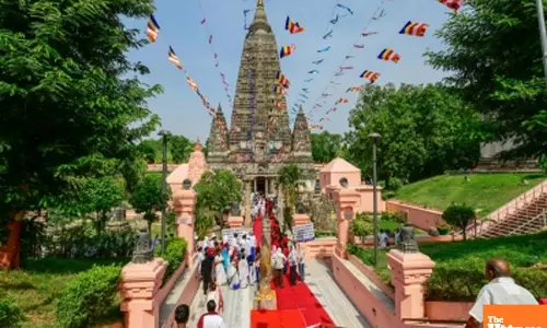 SC Declines Plea for Buddhist Autonomy Over Mahabodhi Temple Management