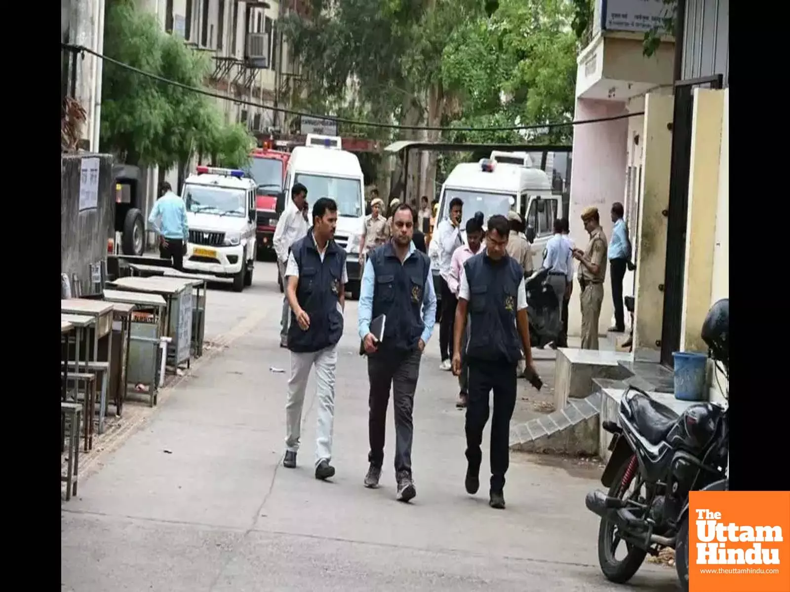 Jaipur court receives bomb threat, police launch search operation after e-mail alert Jaipur court receives bomb threat, police launch search operation after e-mail alert