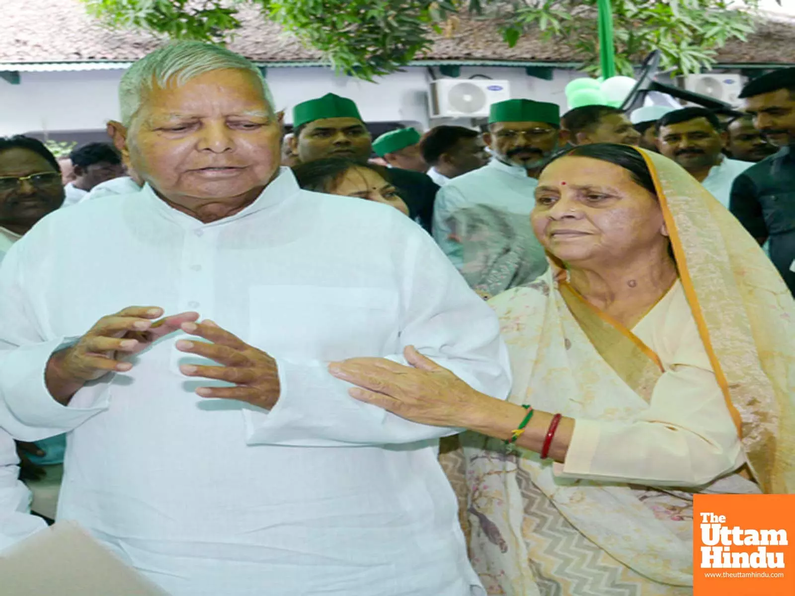 Lalu Yadav targets CM Nitish with memes ahead of Bihar Assembly polls Lalu Yadav targets CM Nitish with memes ahead of Bihar Assembly polls