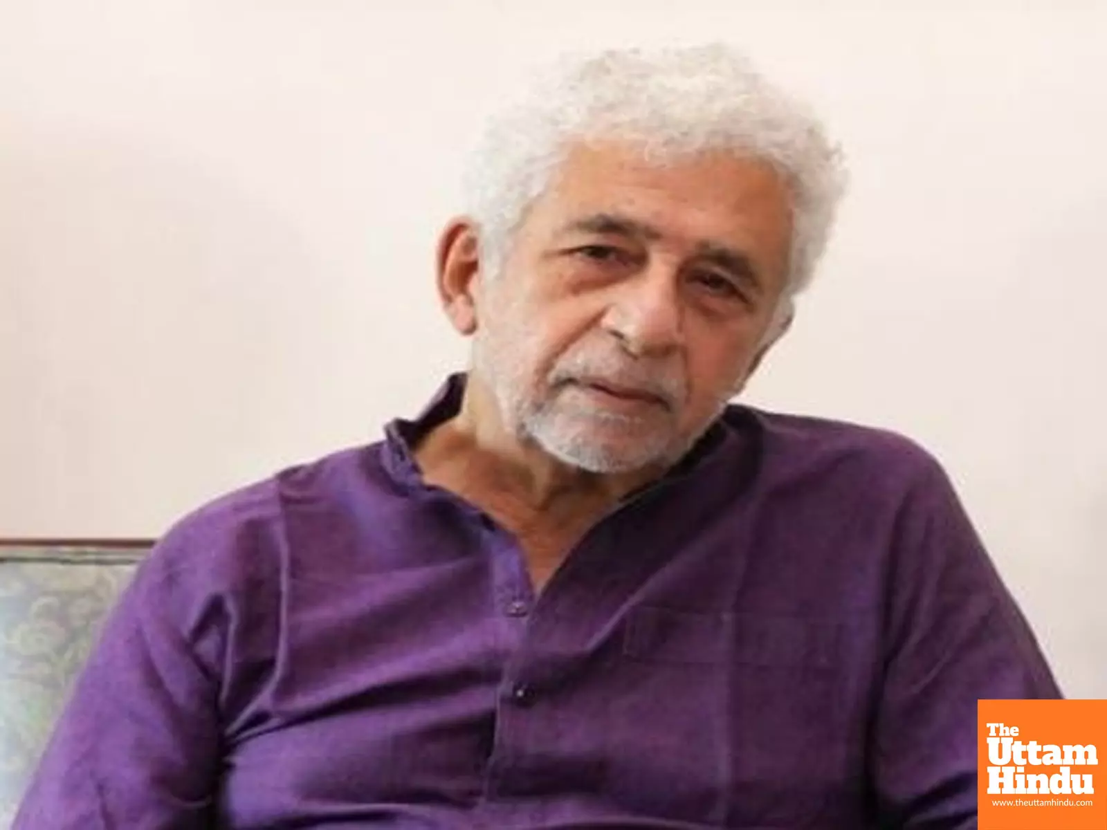 Naseeruddin Shah breaks silence after being trolled for deleting post backing Diljit Dosanjh Naseeruddin Shah breaks silence after being trolled for deleting post backing Diljit Dosanjh