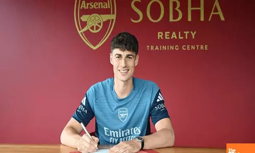 Football: Arsenal sign ex-Chelsea goalie Kepa Arrizabalaga