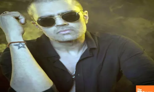 Maniesh Paul to play a villain in Karan Johar’s next? Actor’s new bald look sparks buzz