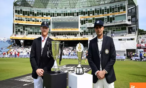 2nd Test: Akash, Nitish & Washington come in as England elect to bowl first against India