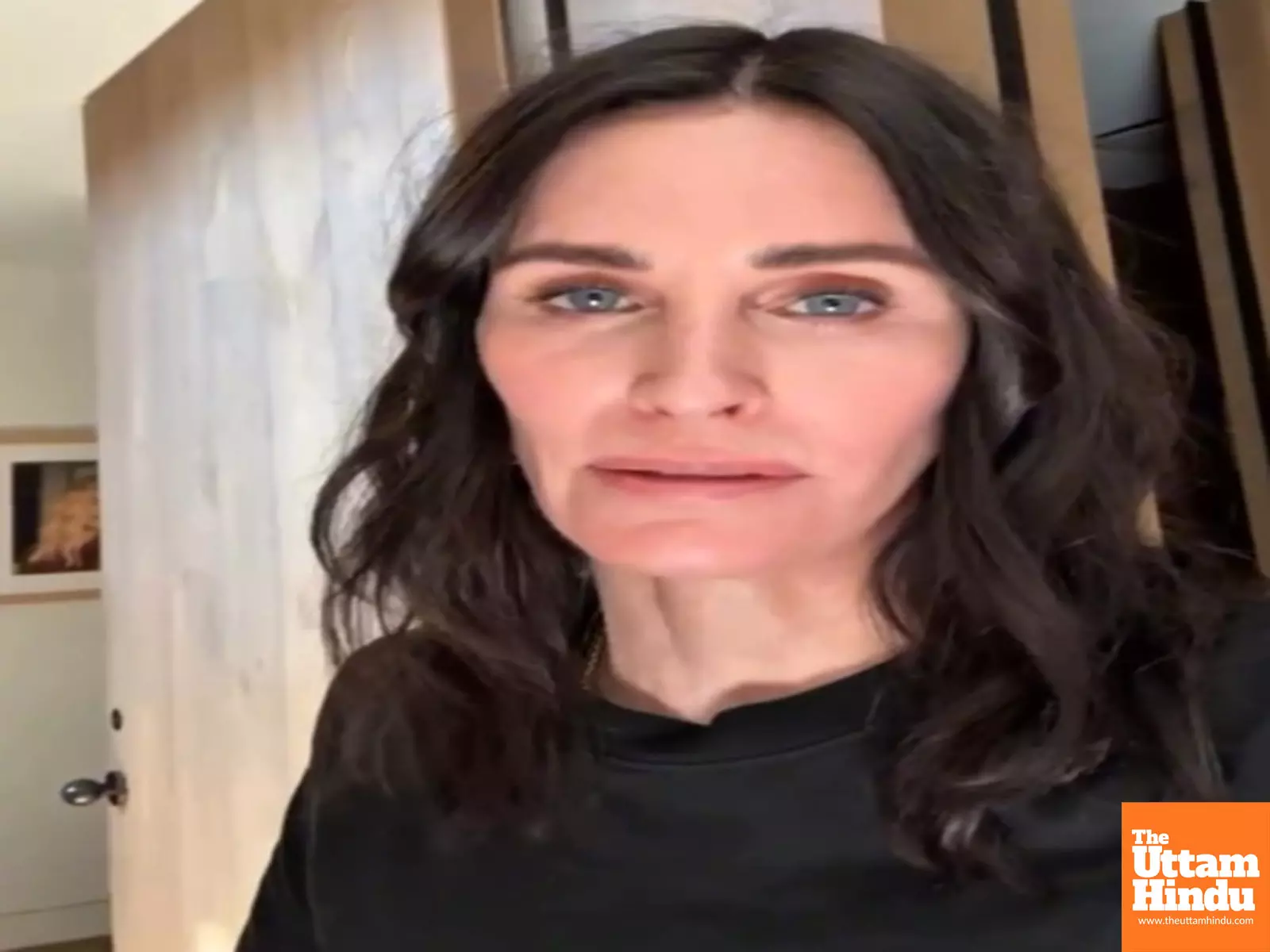 Courteney Cox assures she is not self-obsessed after finding cutouts, masks of herself in her closet Courteney Cox assures she is not self-obsessed after finding cutouts, masks of herself in her closet