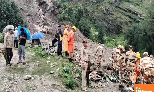 SDRF rescues 40 devotees stranded after landslide in Uttarakhands Sonprayag
