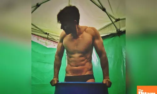 Here’s how Harshvardhan Rane is ‘breaking himself’ with ice-water therapy for Omung Kumar’s ‘Silaa’