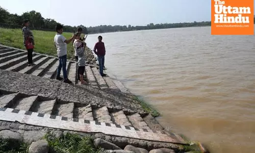 Flood Alarm in Chandigarh: Monsoon Rains Push Sukhna Lake to Danger Level, Authorities Sound High Alert!
