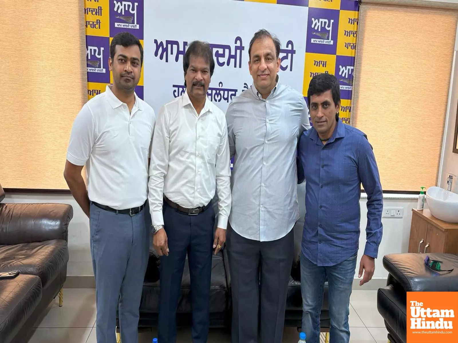 Hockey legend Dhanraj Pillay lauds Nitin Kohli; says, Jalandhar can become a model city in sports development under his leadership Hockey legend Dhanraj Pillay lauds Nitin Kohli; says, Jalandhar can become a model city in sports development under his leadership