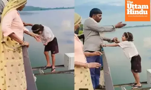 Watch Terrifying Viral Video: Parents Putting Baby in Danger on Dam Railing Just for a Reel!