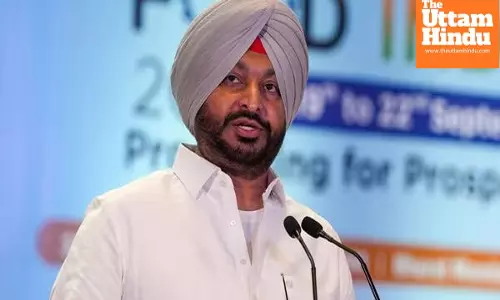 Union Minister Slams Punjab Govt Over Rising Gang Violence, Urges People to Protect Themselves