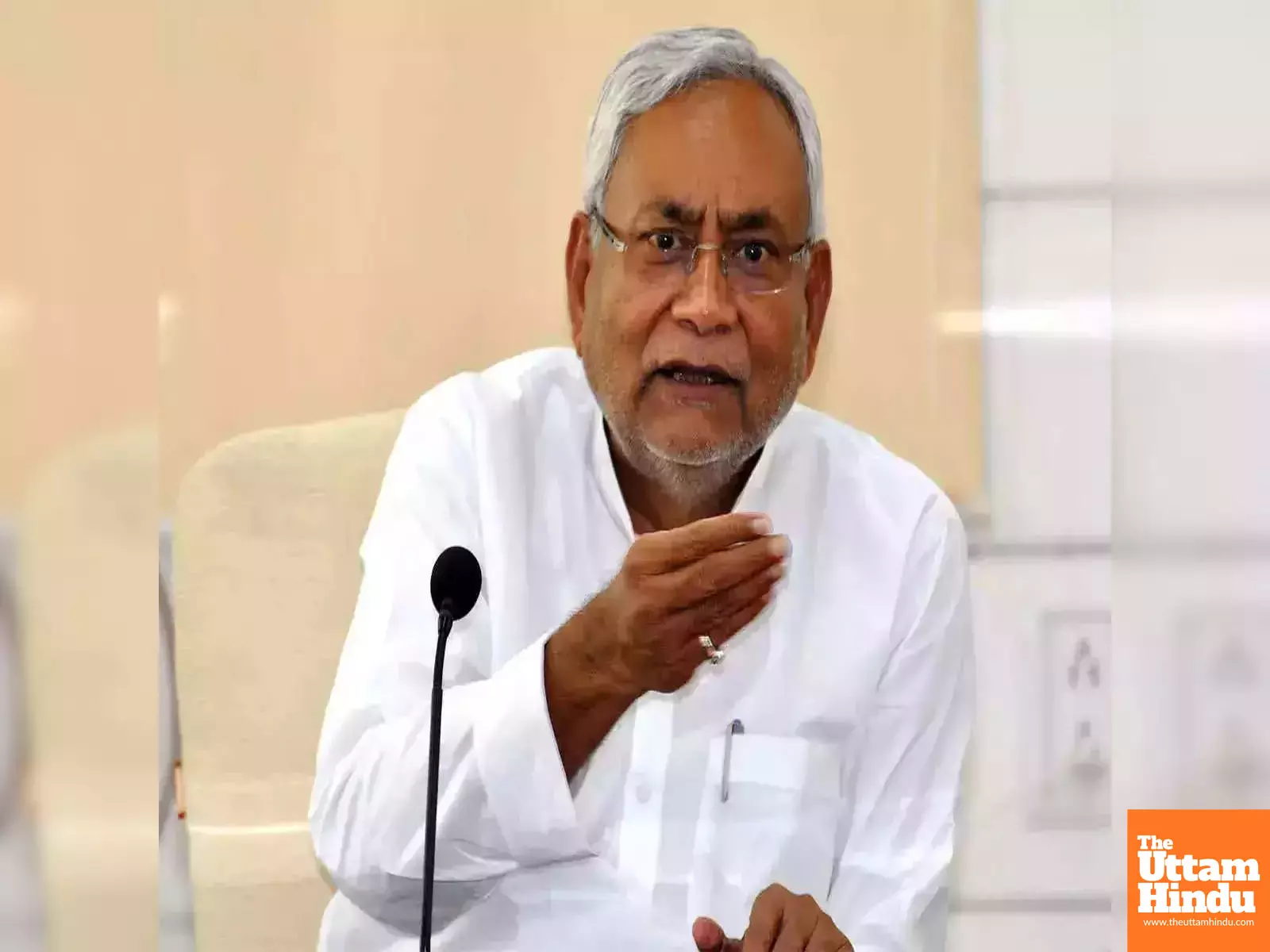Nitishs Pre-Election Move: 35% Reservation for Bihars Daughters, Youth Commission Approved Nitishs Pre-Election Move: 35% Reservation for Bihars Daughters, Youth Commission Approved
