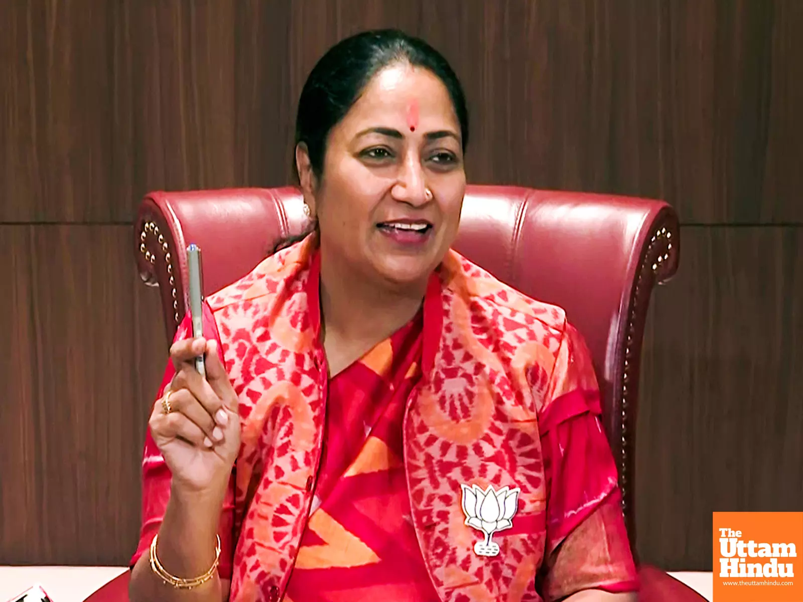 Delhi Govt Scraps ₹60 Lakh Tender for CM Rekha Guptas Official Residence Rennovation Delhi Govt Scraps ₹60 Lakh Tender for CM Rekha Guptas Official Residence Rennovation
