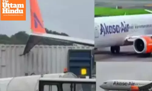 Major Mishap Averted at Mumbai Airport as Cargo Vehicle Hits Akasa Air Plane — Click to Know Full Details