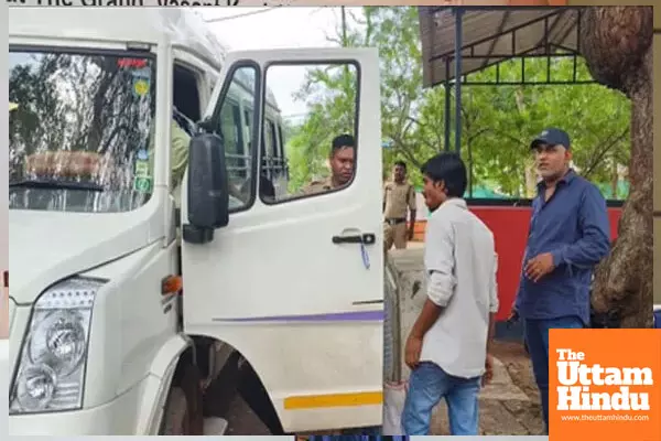 Crackdown on Infiltration: 13 Bangladeshi Nationals Held in Chhattisgarh
