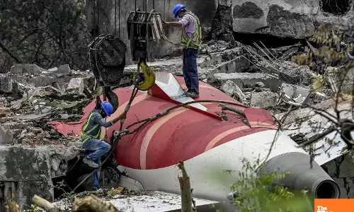 Federation of Indian Pilots Sends Legal Notice to Media Houses Over Defamatory Coverage of Air India Flight 171 Crash