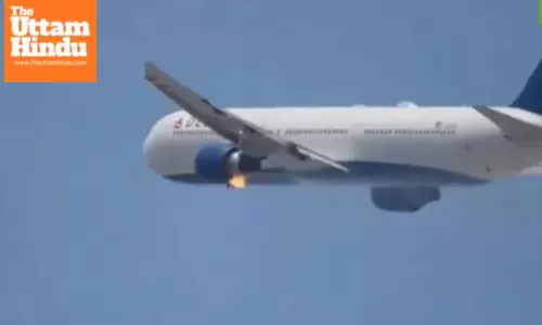 Delta Flight Horror: Engine Explodes Mid-Air with 235 On Board – Watch Terrifying Video