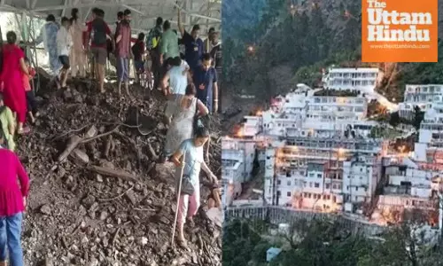 Vaishno Devi Yatra Halted After Landslide Near Banganga, 4 Pilgrims Hurt