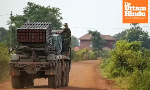 Thailand–Cambodia Conflict Enters Third Day: Death Toll Reaches 32 Amid Escalating Hostilities