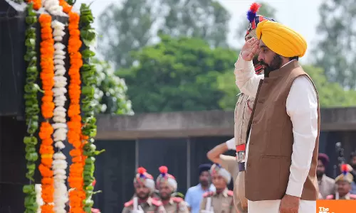 CM Bhagwant Mann pays tribute to Martyrs On Kargil Vijay Diwas